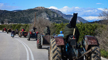 Σήμερα η συνάντηση Μητσοτάκη με τους αγρότες - Στο τραπέζι οι δόσεις του ΕΦΚ, το κόστος ενέργειας αλλά και μέτρο "έκπληξη"
