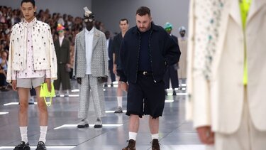 Αναβλήθηκε η επίδειξη μόδας του Dior στο Χονγκ Κονγκ