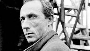 Τότε που ο Κατράκης λεγόταν ακόμα Μανώλης