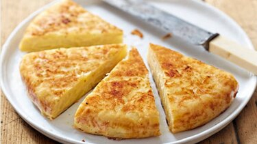 Εύκολη τυρόπιτα χωρίς φύλλο