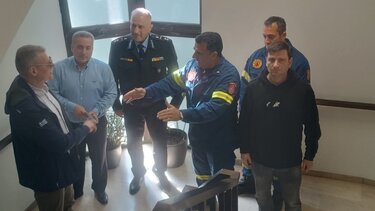 Τα αιτήματα των πυροσβεστών της Κρήτης στον υφυπουργό Κλιματικής Κρίσης