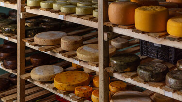 Επισκέψιμα Τυροκομεία: Σε ισχύ το νέο σήμα