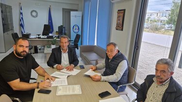 Δήμος Χερσονήσου: Υπογραφή σύμβασης για τη βελτίωση οδοποιίας του αγροτικού δρόμου