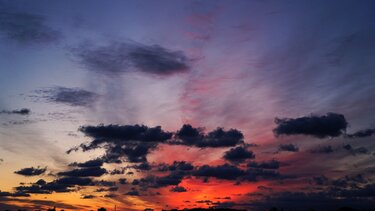 Μια φλεγόμενη Ανατολή!
