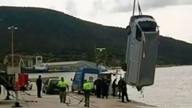 Καβάλα: Ένας 69χρονος έχασε τη ζωή του όταν το αυτοκίνητό του έπεσε στη θάλασσα    