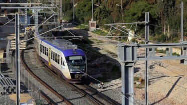 Δέντρο έπεσε στη σιδηροδρομική γραμμή Αφίδνες - Σφενδάλη