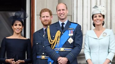 Η Κέιτ Μίντλετον τηλεφώνησε στη Μέγκαν Μαρκλ