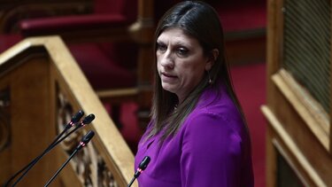 Άγριος καυγάς Τασούλα – Κωνσταντοπούλου για τον αστυνομικό της Βουλής