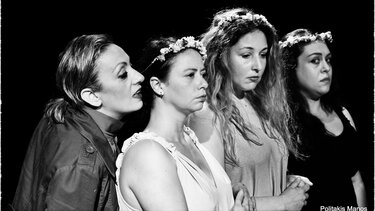 «ΦΙΝΙΣΤ, Ο ΣΤΑΥΡΑΕΤΟΣ» της Svetlana Petriychuk από τις Queen Bees