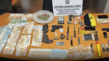 Γονείς «ντετέκτιβ» ξεσκέπασαν κύκλωμα που διακινούσε ναρκωτικά σε ανήλικους 