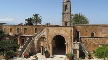 Μονή της Αγίας Τριάδας των Τζαγκαρόλων: Κατάνυξη, ιστορία και ... οινογνωσία