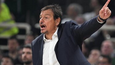 Συντετριμμένος ο Αταμάν: «Έχασα τη γλυκιά μου μαμά»