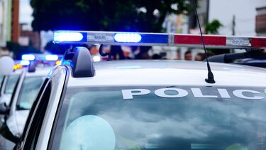 Ανήλικος οδηγούσε κλεμμένο αυτοκίνητο - Μπήκε ανάποδα σε μονόδρομο για να αποφύγει έλεγχο αστυνομίας