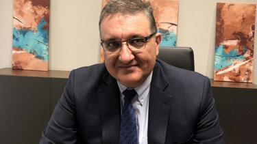 Οι Ιατρικοί Σύλλογοι της Κρήτης στηρίζουν τον Αθ. Εξαδάκτυλο