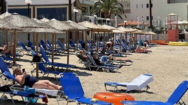 Έτοιμες οι οργανωμένες παραλίες σε Αγία Πελαγία, Λυγαριά και Μονοναύτη