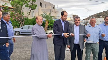 Έκοψαν την κορδέλα σε δημοτικά πάρκινγκ στην Αγία Γαλήνη