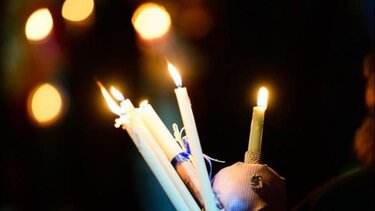 Πυροσβεστική: «Οι λαμπάδες και τα κεριά απαιτούν προσοχή!» - Βίντεο