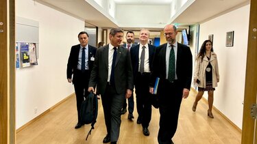 Αυγενάκης: Πιο δραστικά μέτρα από την ΕΕ για την προστασία των Ευρωπαίων παραγωγών