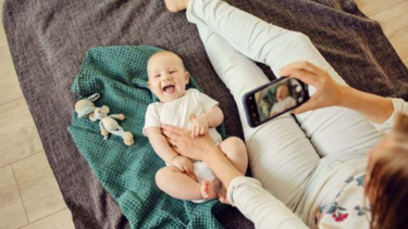 Γιατί δεν πρέπει να βάζουμε φωτογραφίες των παιδιών μας στο διαδίκτυο 