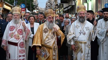 Με τιμή και παρουσία πλήθους πιστών η επανακομιδή της Τιμίας Κάρας του Αγίου Αποστόλου Τίτου