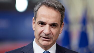 Μητσοτάκης: "Διαρκής και έμπρακτη η στήριξη στις μητέρες"