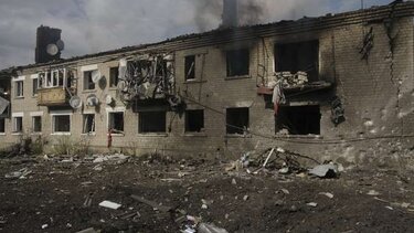 Ουκρανία:11 άνθρωποι σκοτώθηκαν σε θέρετρο από ρωσική πυραυλική επίθεση