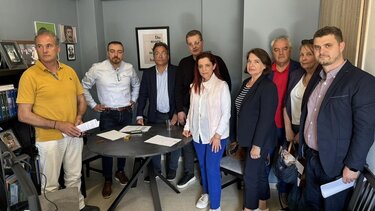 Συνάντηση του Φραγκίσκου Παρασύρη με τους εργαστηριακούς γιατρούς