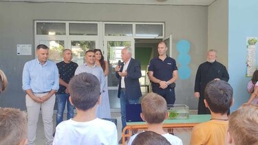 Αγιασμός στο θερινό σχολείο του Δήμου Ηρακλείου για παιδιά που οι γονείς τους υπηρετούν στο Στρατό και τα Σώματα Ασφαλείας