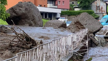 Ελβετία: Δύο νεκροί και ένας αγνοούμενος μετά από κατολίσθηση