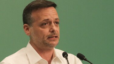 Εκλογές ΠΑΣΟΚ: Ο Χάρης Δούκας κατέθεσε 100 υπογραφές για την υποψηφιότητά του