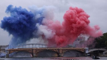 Ολυμπιακοί Αγώνες 2024 στο Παρίσι: Εντυπωσιακή η τελετή έναρξης!