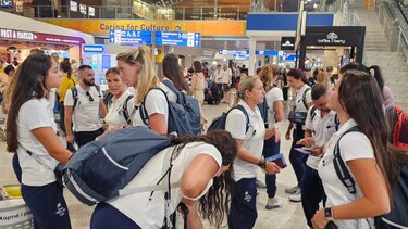 Για το Παρίσι με χαμόγελα και προσδοκίες για μετάλλια αναχώρησε η Ελληνική αποστολή