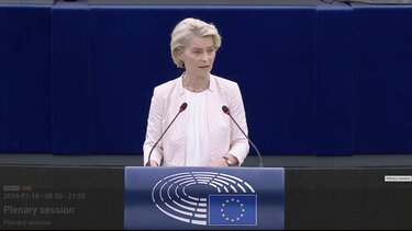 Επιστολή Φον ντερ Λάιεν για το μεταναστευτικό ενόψει της Συνόδου Κορυφής