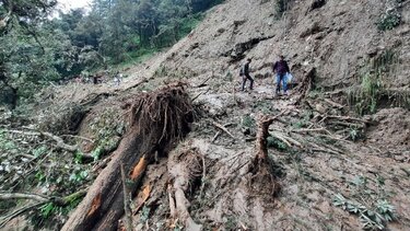 Ινδία: Τουλάχιστον 34 νεκροί από κατολισθήσεις λόγω σφοδρών βροχοπτώσεων στο ινδικό Κασμίρ