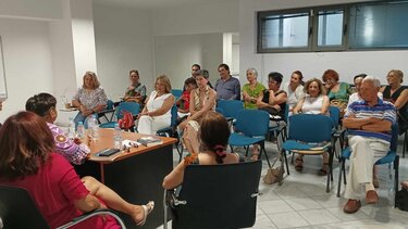 Γέμισε το Πολιτιστικό Κέντρο Αγίας Μαρίνας για την «Μάγισσα του έρωτα»