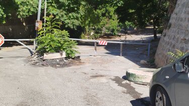 Ποιοι ξανάβαλαν την μπάρα στο παρκινγκ;