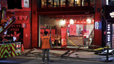 Αυτοκίνητο έπεσε πάνω σε πεζούς στη Σεούλ - 6 νεκροί