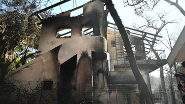 Παράταση βεβαιωμένων και ληξιπρόθεσμων φορολογικών υποχρεώσεων στις πυρόπληκτες περιοχές