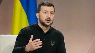 Ζελένσκι: Μας πιέζουν να κάνουμε εκλογές για να υπογράψουμε ό,τι θέλουν