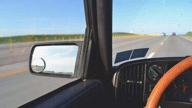 Κάμερες αντί για εξωτερικούς καθρέφτες στα αυτοκίνητα - Τα συν και τα πλην