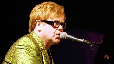 Ο Έλτον Τζον παρά τα προβλήματα υγείας ολοκλήρωσε το νέο του άλμπουμ 