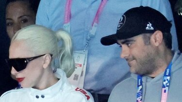 Στη Βενετία με τον αρραβωνιαστικό της η Lady Gaga 