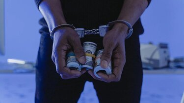 Ηράκλειο: Ανήλικοι εισέβαλαν σε σπίτι ηλικιωμένης και της έκλεψαν 700 ευρώ!