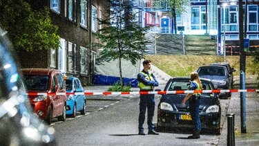 Ρότερνταμ: Άνδρας οπλισμένος με μαχαίρι σκότωσε έναν άνθρωπο και τραυμάτισε δεύτερο