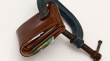 Δανειολήπτρια στην Κρήτη "κούρεψε" το χρέος της, κατά 85%