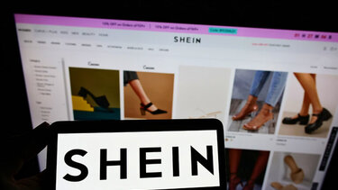 Φως στο μοντέλο λειτουργίας της Shein