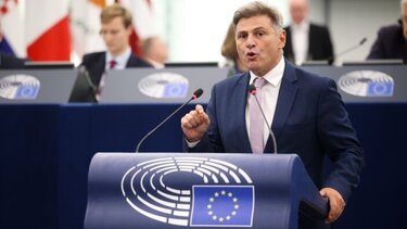  Φαραντούρης σε Κομισιόν: Προστατεύστε τους Χριστιανούς σε Μέση Ανατολή και Νιγηρία 