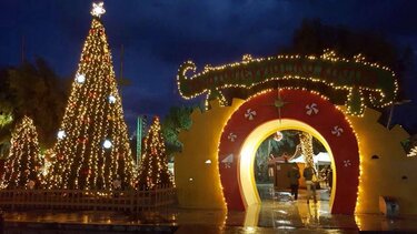 Ηράκλειο: "Έρχονται" 33 «χριστουγεννιάτικα» σπιτάκια - Πότε φωταγωγείται το δέντρο