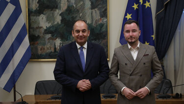 Συνάντηση Πλακιωτάκη με τον Σλοβάκο Υφυπουργό Παιδείας Róbert Zsembera