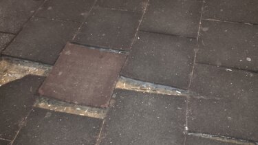 Καράβολας: Μια παιδική χαρά, αλλά είναι για παιδιά;